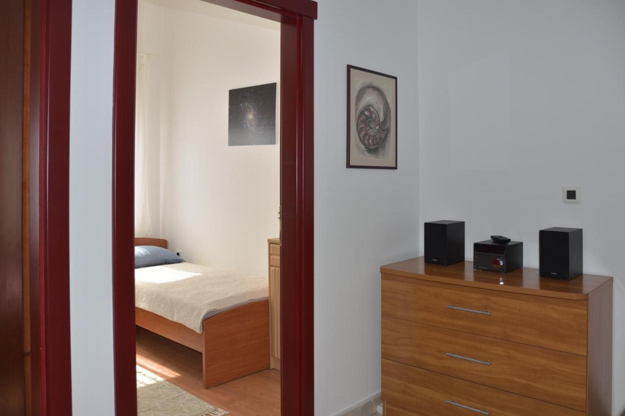 Pino Apartment Pula Ngoại thất bức ảnh