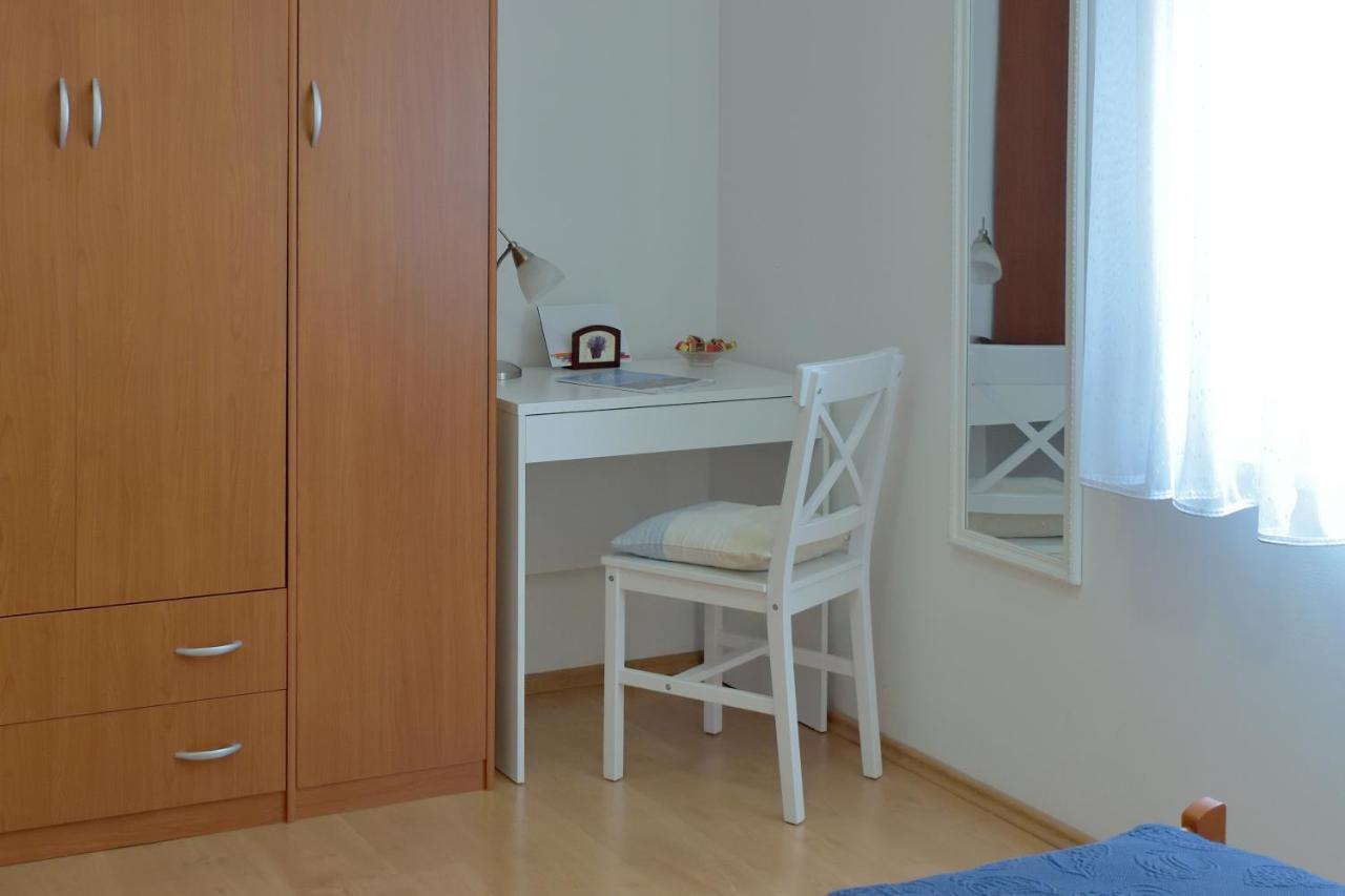Pino Apartment Pula Ngoại thất bức ảnh